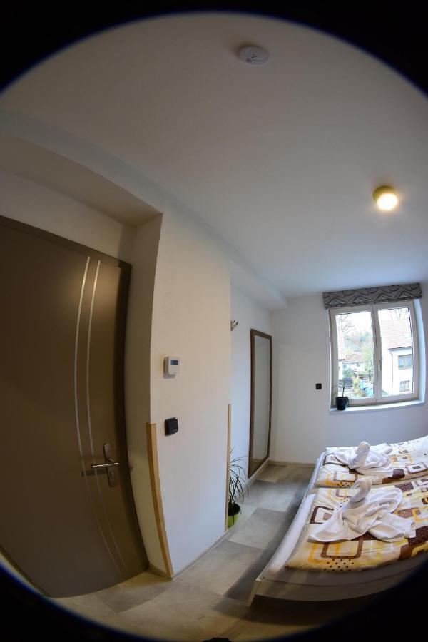 Bed and Breakfast Element Český Krumlov Esterno foto